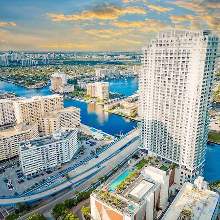 Luxury Amenities, Infinity Pool, Gym, Hot Tub Apartment Hollywood Exterior foto