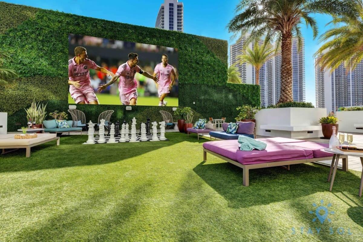 Luxury Amenities, Infinity Pool, Gym, Hot Tub Apartment Hollywood Exterior foto